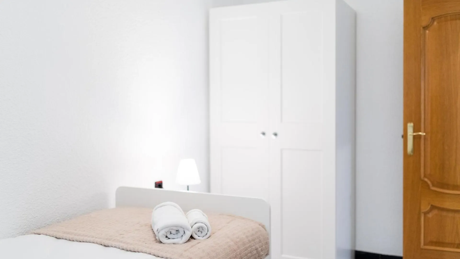 Piso Granada Centro Apartment 0*,